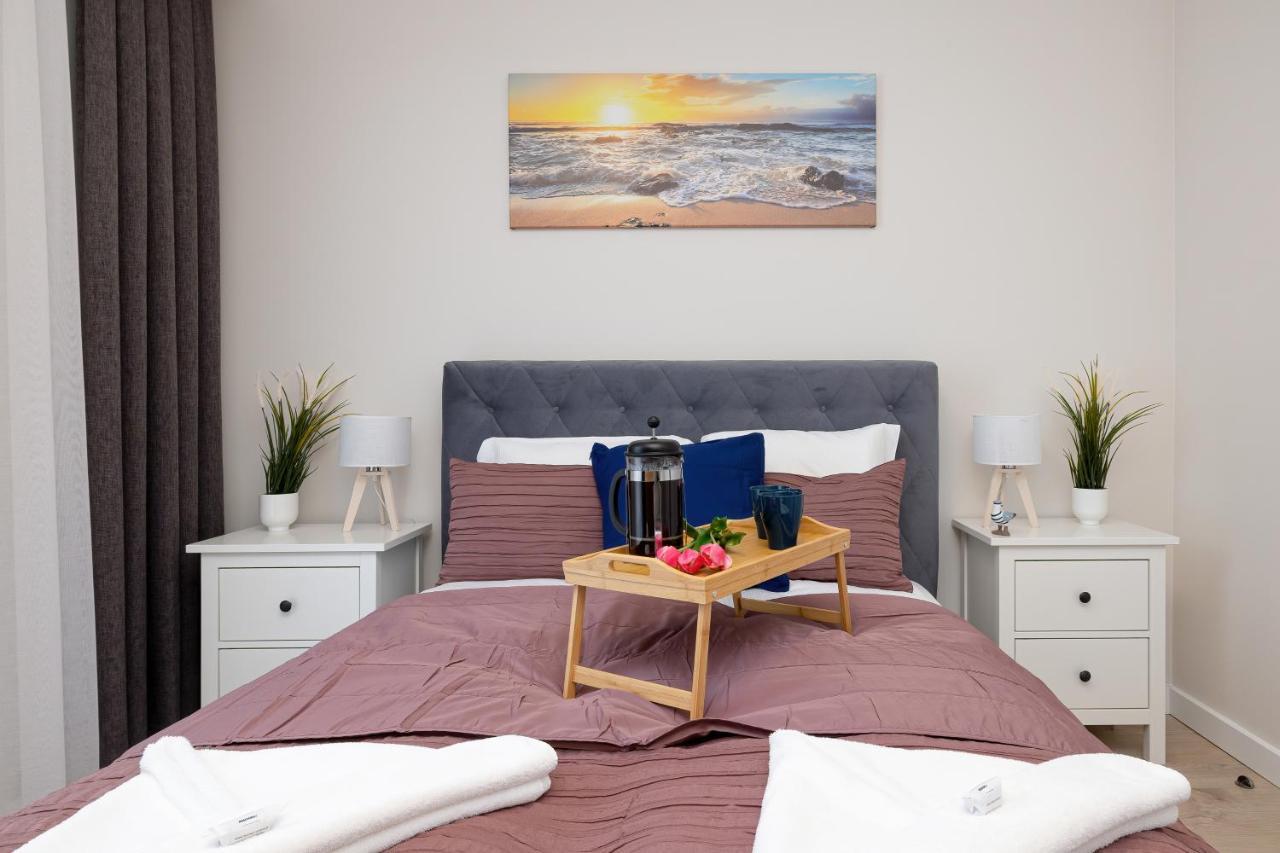 Klifowa Premium With Spa, Fitness & Kids Club By Renters Rewal