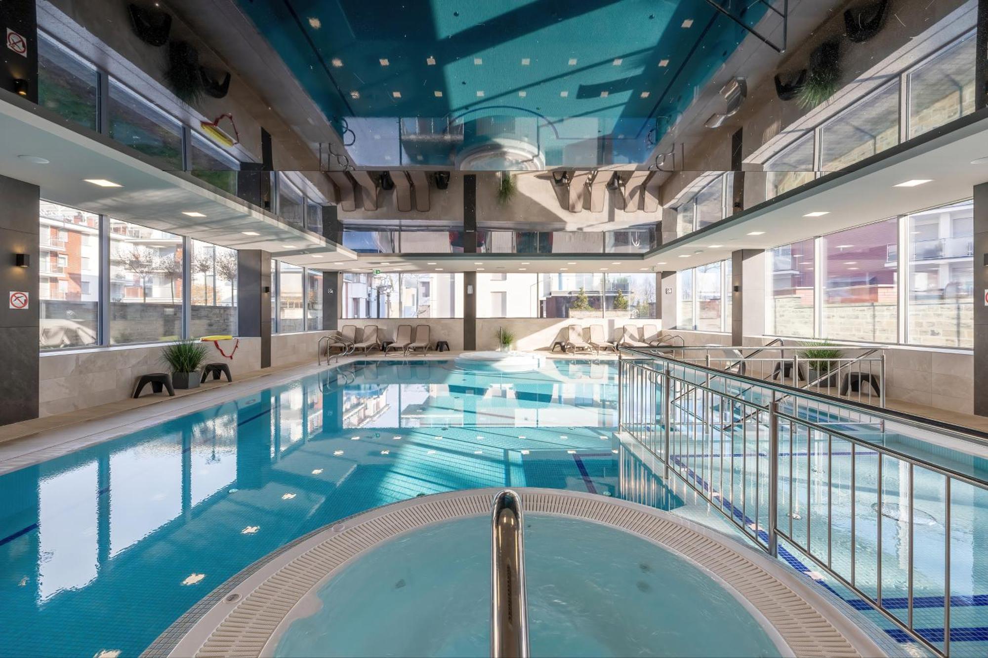 Apartment Klifowa Premium With Spa, Fitness & Kids Club By Renters *